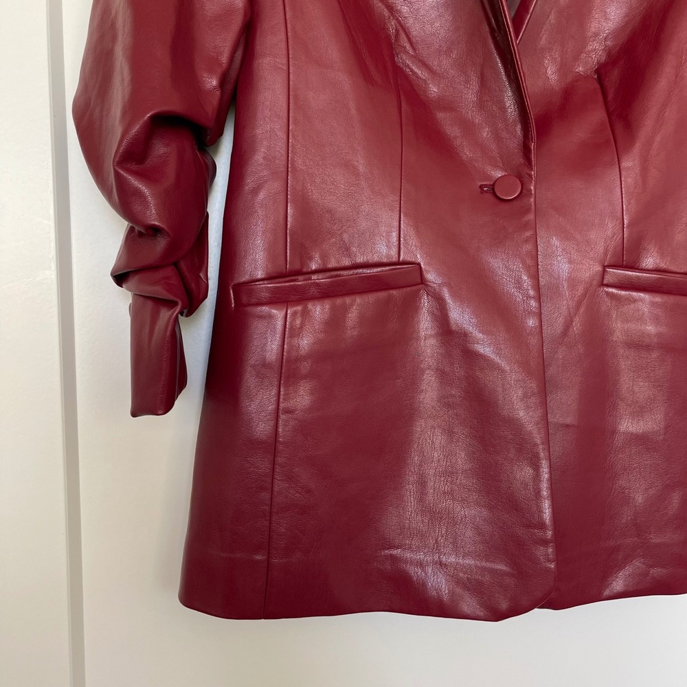 NWT Cinq a Sept Kylie Vegan Leather Jacket Sz 0 Rhubarb Red Ruched Sleeve Blazer - Picture 8 of 16